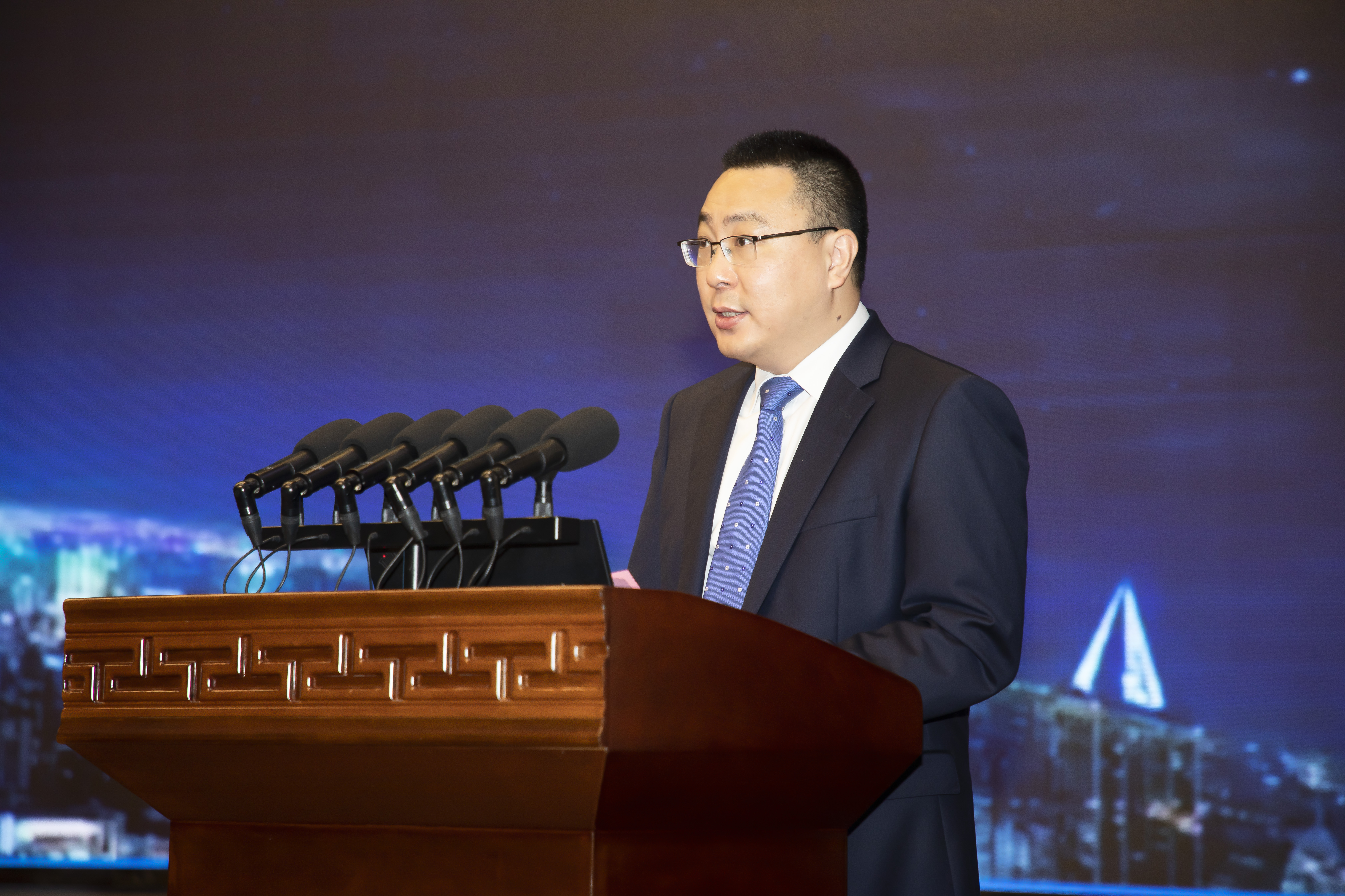 万象城AWC(中国区)体育有限公司